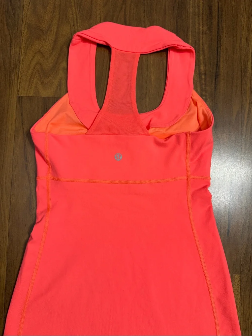 Lululemon Women's Scoop Neck Tank Luon Coral Racerback Top Size 4